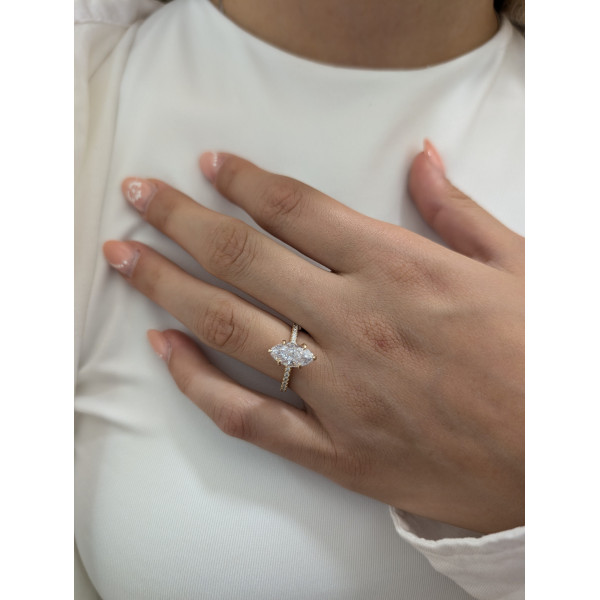 Stříbrný prsten 14ct zlato, marquise zirkon