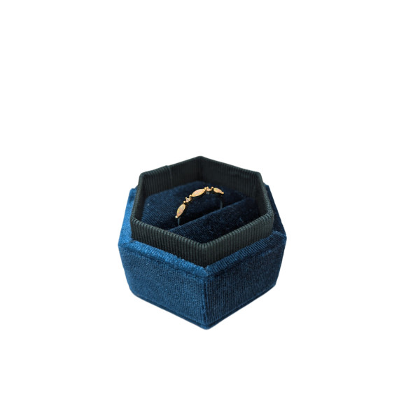 Stříbrný prsten 14kt zlato, 3 opály marquise + zirkony