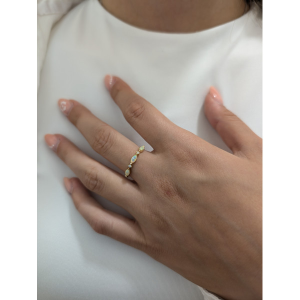 Stříbrný prsten 14kt zlato, 3 opály marquise + zirkony
