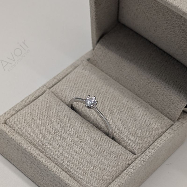 Zásnubní prsten z bílého zlata s laboratorním diamantem 0,20 ct – Kolekce Imperial