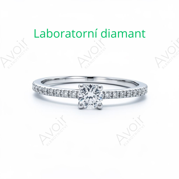 Zásnubní prsten z bílého zlata s 4mm laboratorním diamantem a bočním osazením