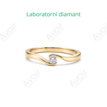 Zásnubní prsten ze žlutého zlata s laboratorním diamantem 0,10 ct – Kolekce Rift
