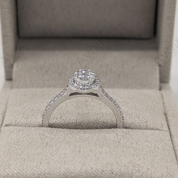 Zásnubní prsten z bílého zlata s přírodními diamanty – Design Halo