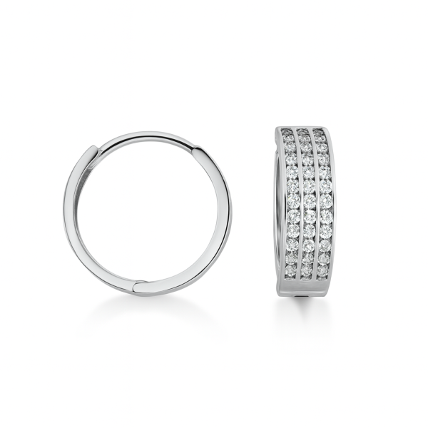 Náušnice kruhy z bílého zlata – 3 řady zirkonů (z poloviny)