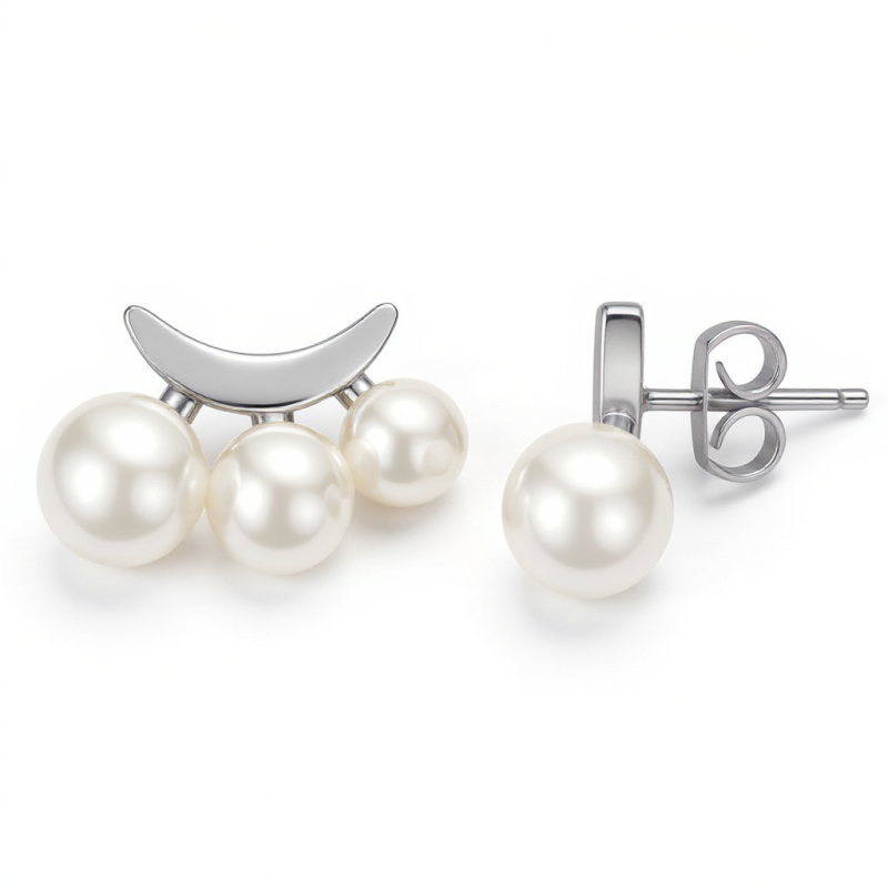 Stříbrné náušnice s třemi perlami – půlměsíc Stříbrné náušnice s třemi perlami – půlměsíc