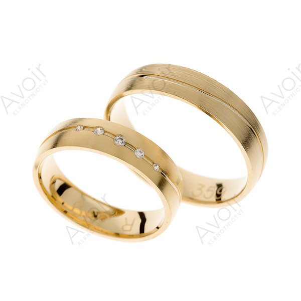 Elegantní snubní prsten s diamanty