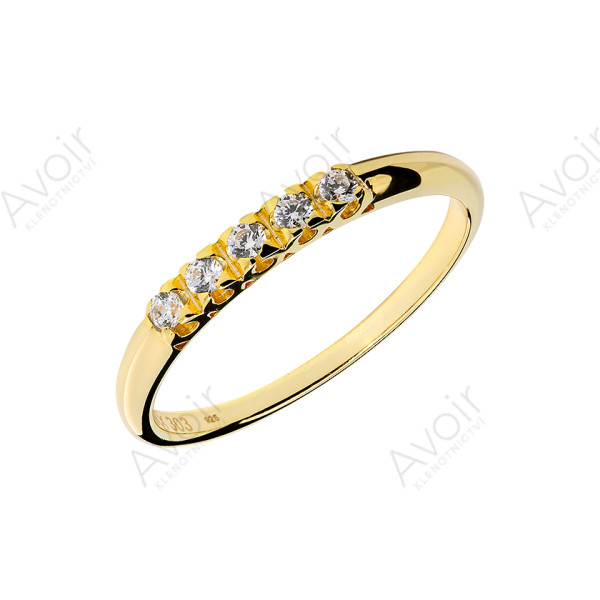 Elegantní snubní prsten s diamanty